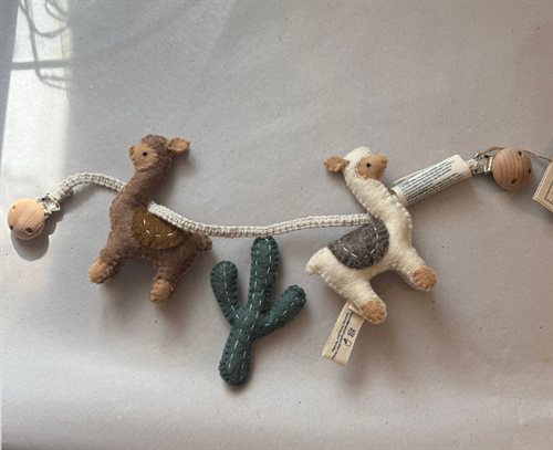 Barnevognskæde, Lama