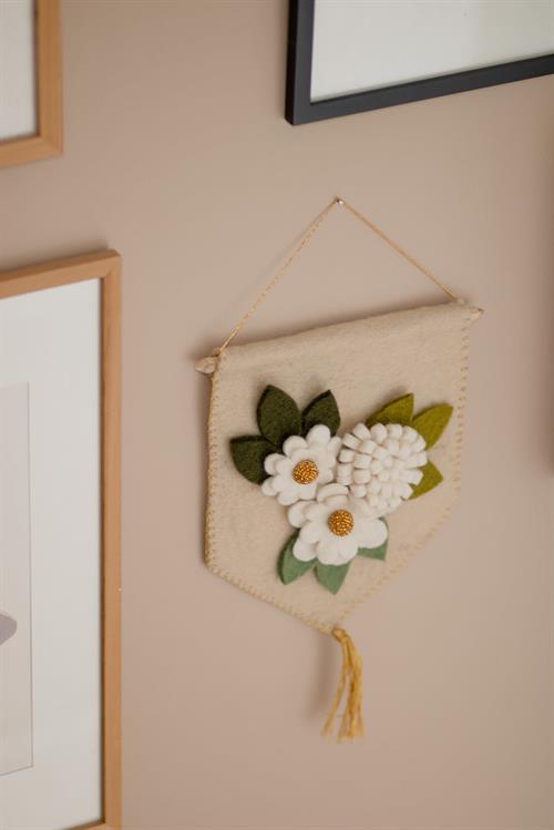 Blomsterbanner, Hvide Blomster